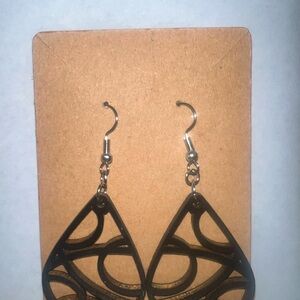 Elegant Black Teardrop Earrings